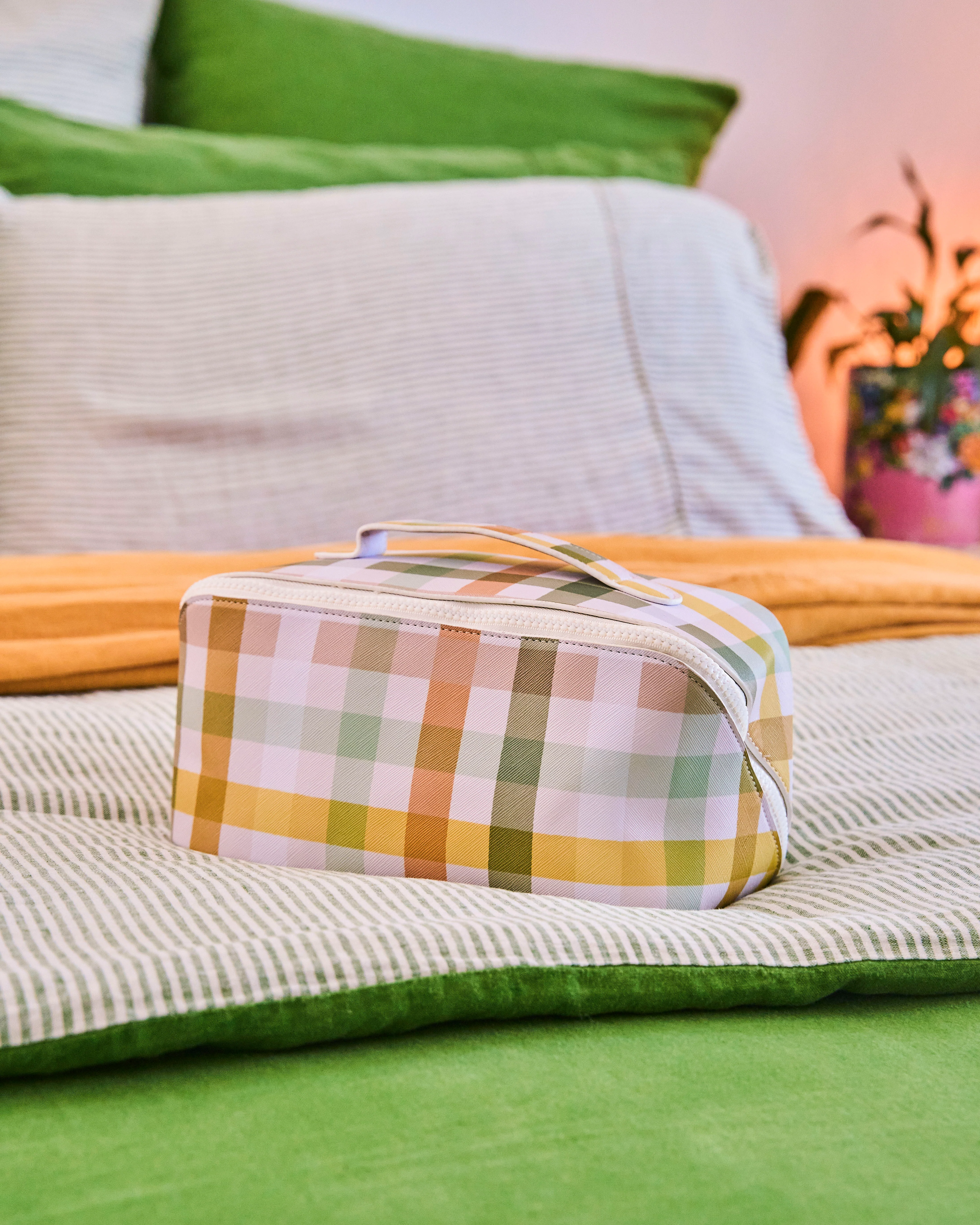 Cosmetic Bag Golden Hour Checked - Image 3